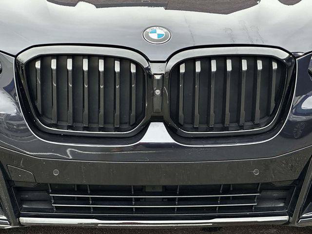 Used 2023 BMW X3 xDrive30i w/ M Sport Package AWD/4WD image 9