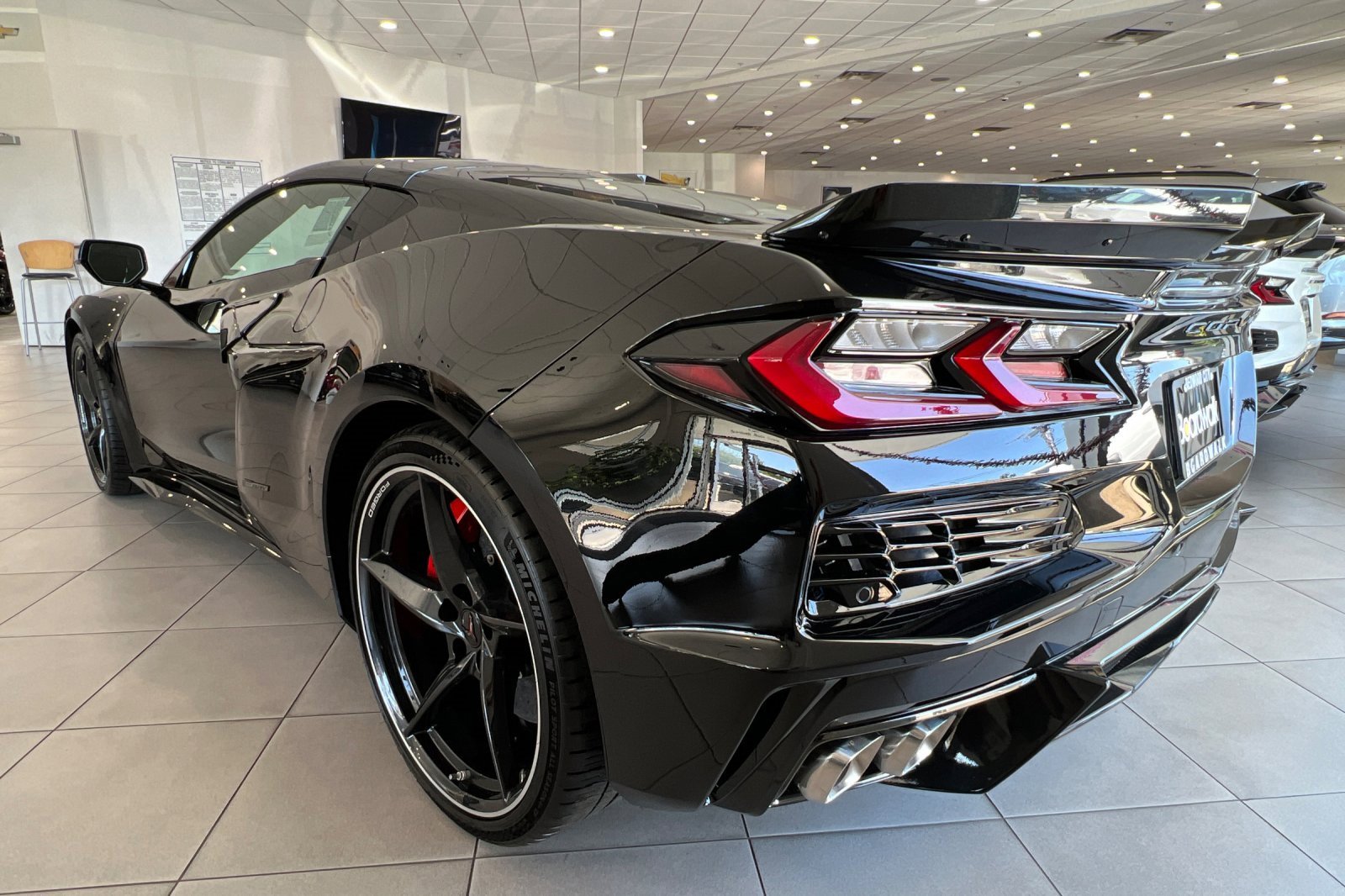 New 2025 Chevrolet Corvette E-Ray w/ Stealth Interior Trim Package image 6