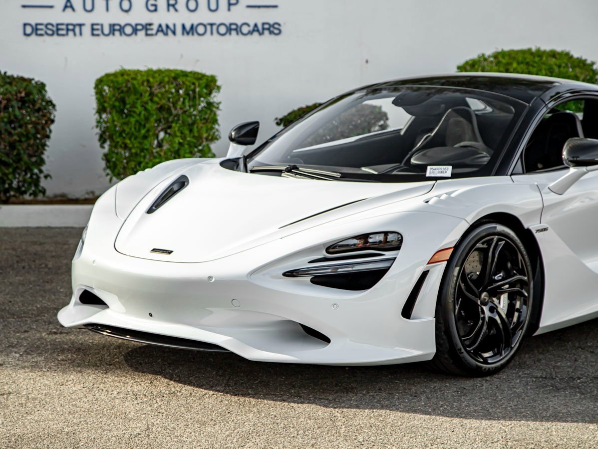 New 2025 McLaren 750S Spider image 3