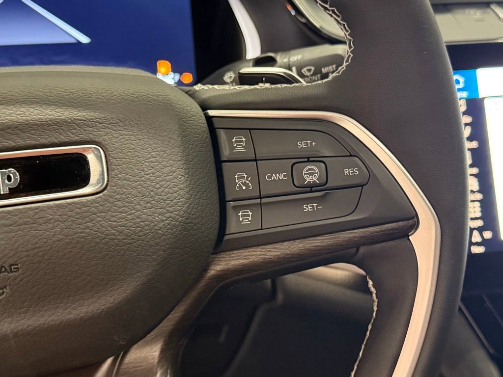 New 2026 Jeep Grand Cherokee Limited image 27