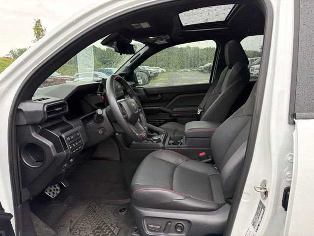Used 2025 Toyota 4Runner TRD Pro AWD/4WD image 13