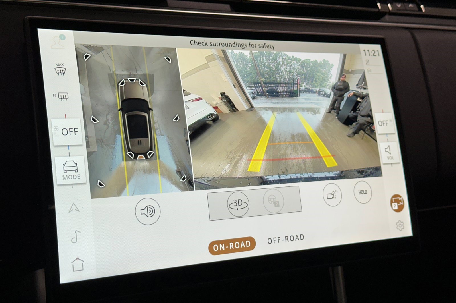 New 2026 Land Rover Range Rover SE image 20