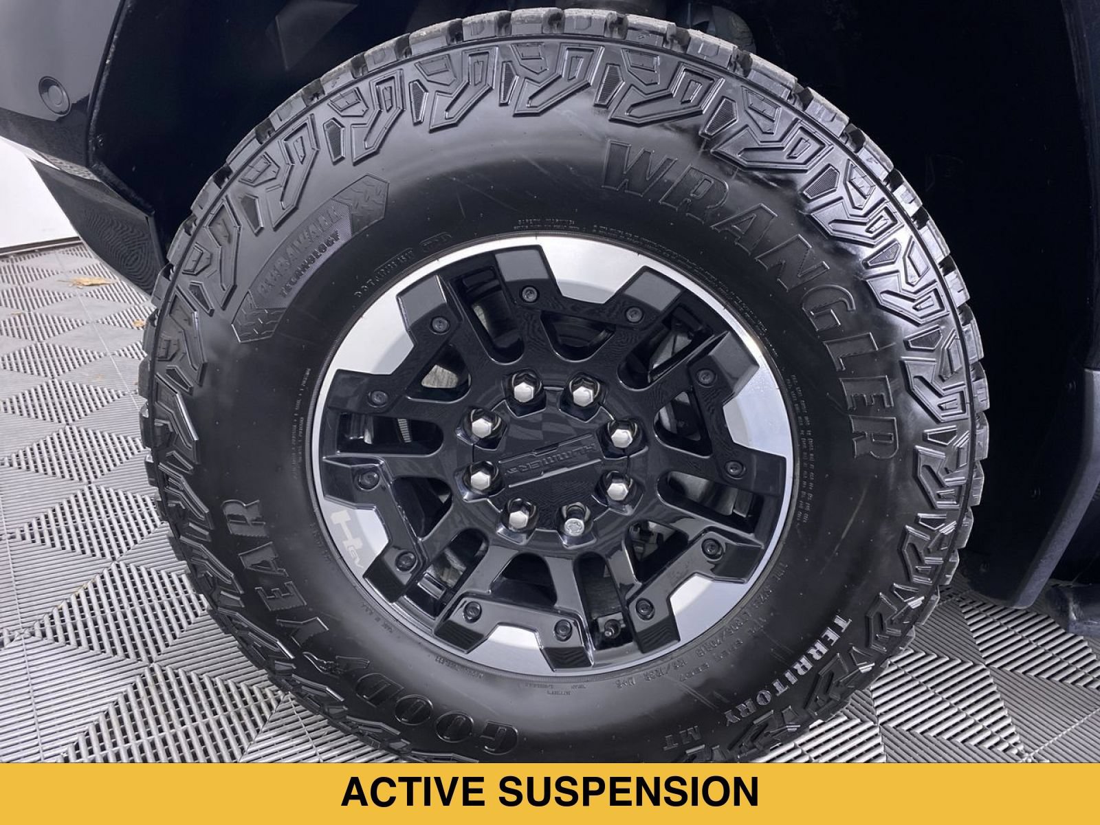 Certified 2025 GMC Hummer EV 3X w/ Extreme Off-Road Package AWD/4WD image 15
