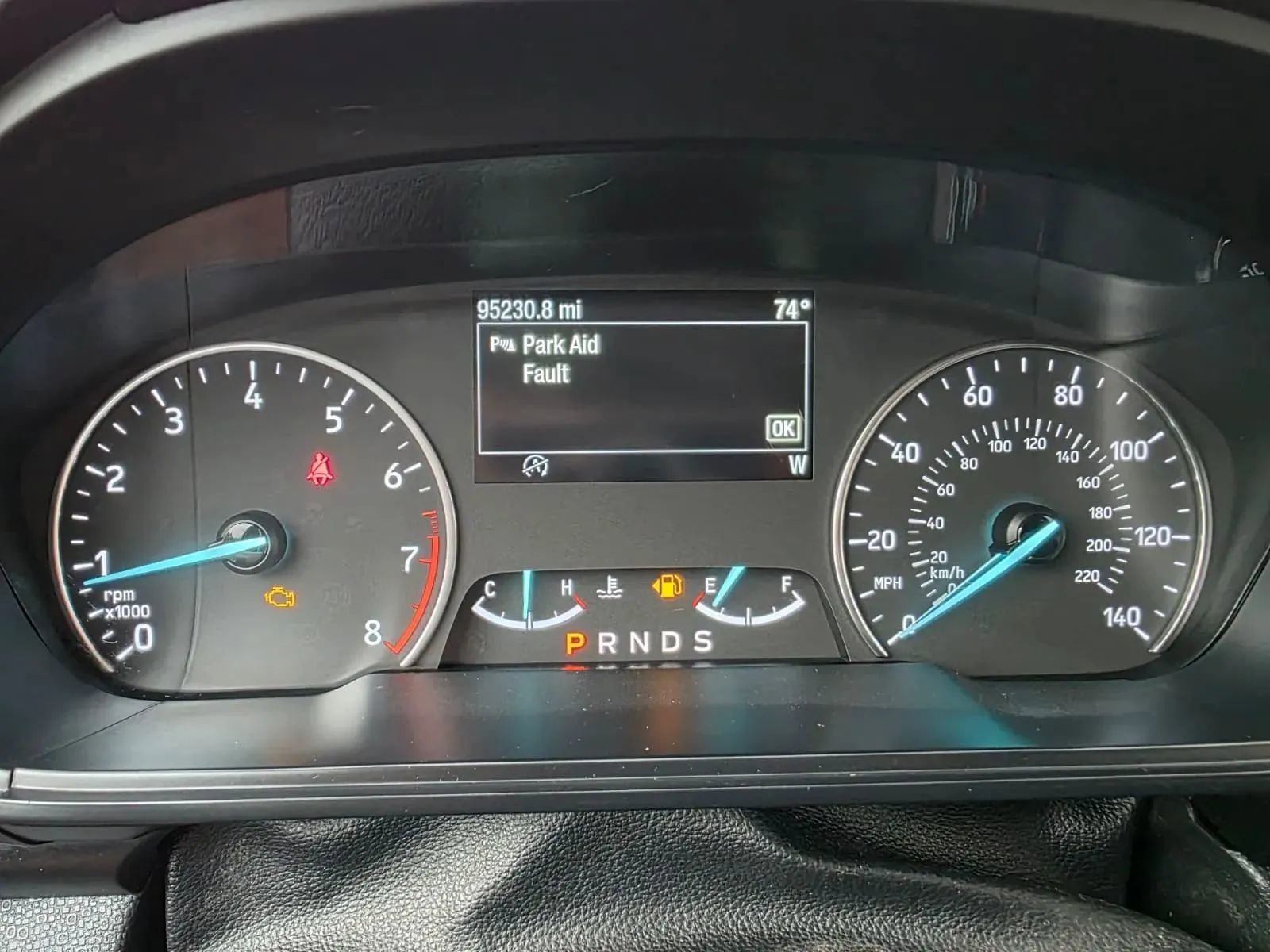 Used 2019 Ford EcoSport SE w/ SE Convenience Package image 15