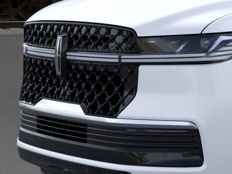New 2026 Lincoln Navigator Reserve image 17