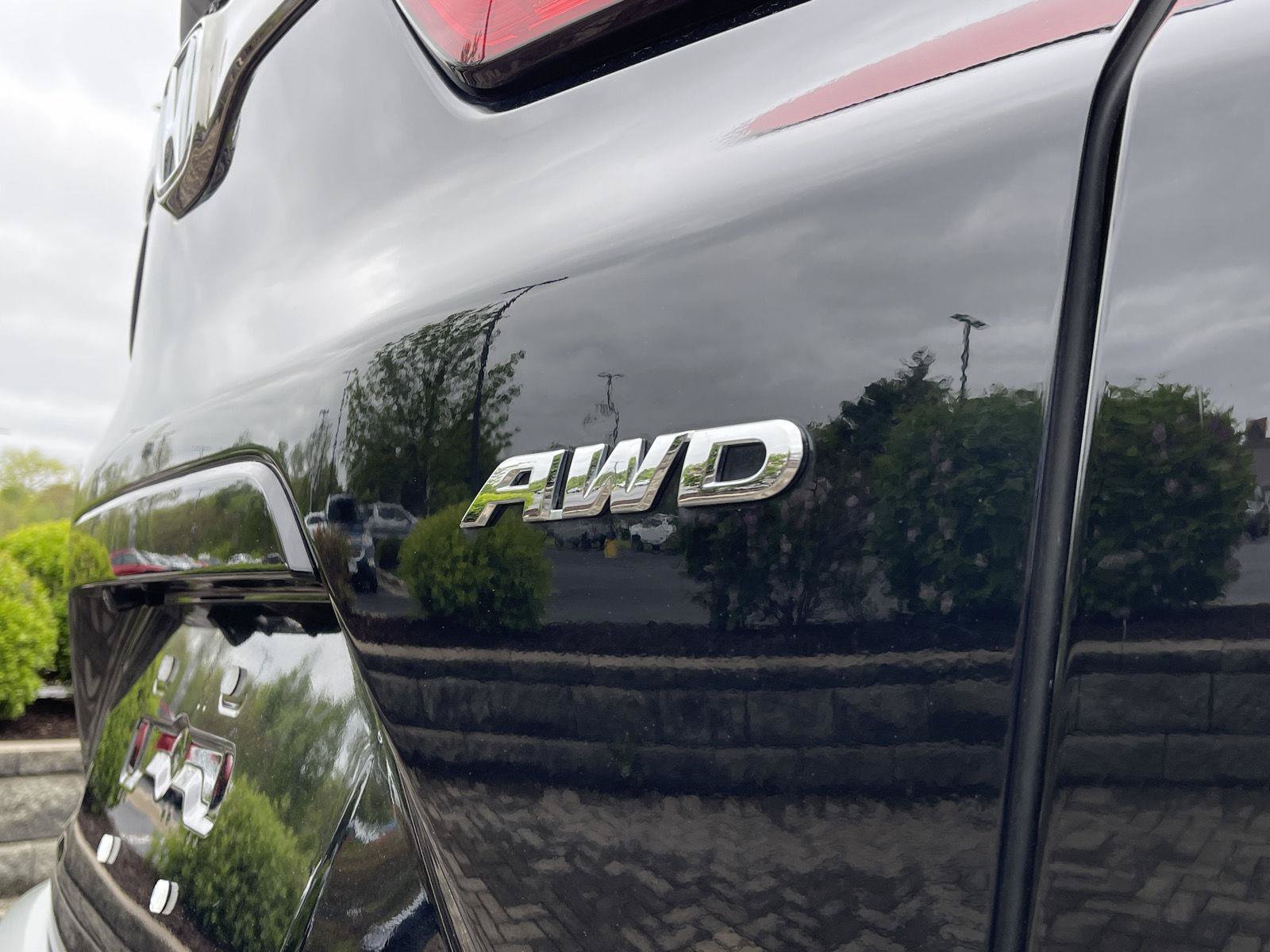 Used 2022 Honda CR-V EX-L image 11