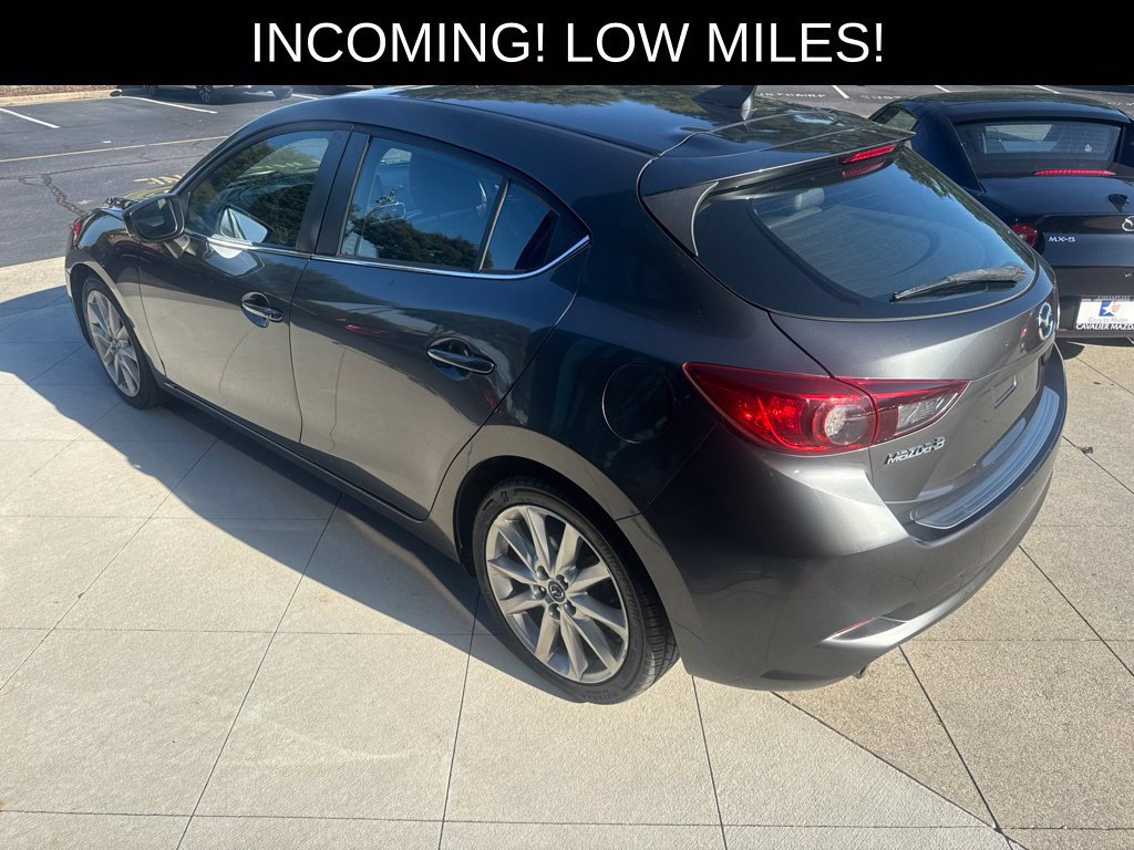 Used 2017 MAZDA MAZDA3 Grand Touring FWD image 6