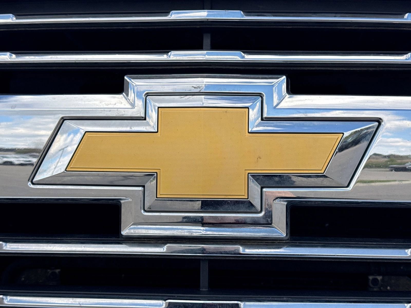 Used 2015 Chevrolet Silverado 2500 LTZ w/ Duramax Plus Package AWD/4WD image 14