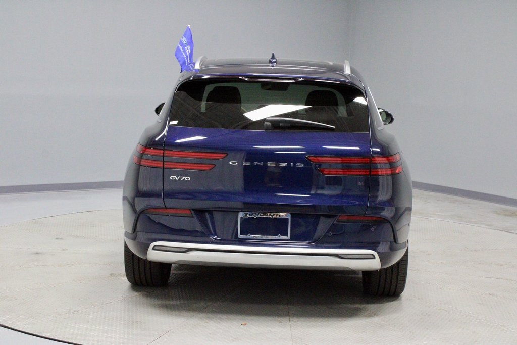 Used 2025 Genesis Electrified GV70 Advanced image 10