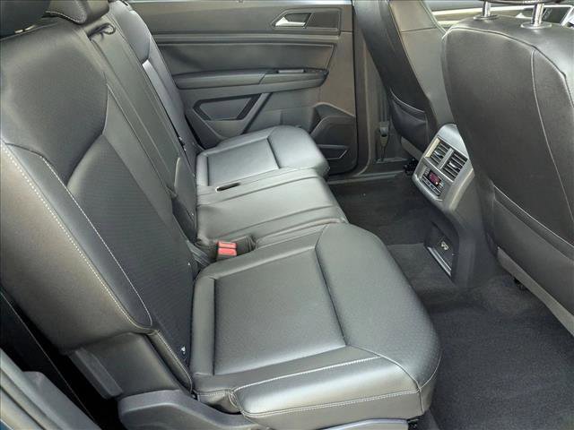 Used 2020 Volkswagen Atlas SE w/ Towing Package image 20