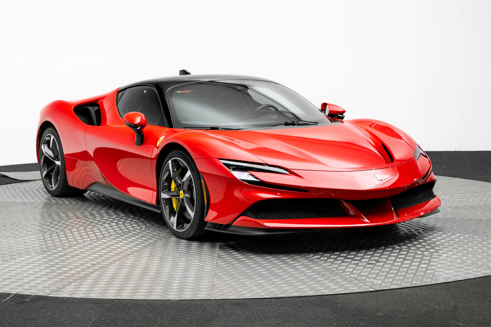 Certified 2022 Ferrari SF90 Stradale image 11