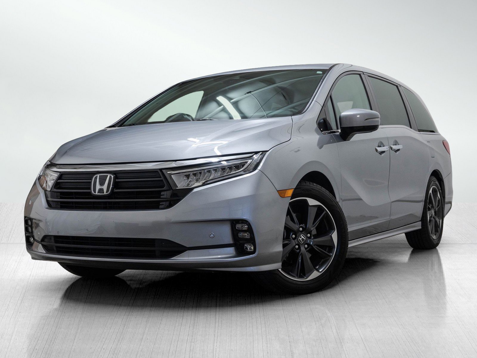 Used 2023 Honda Odyssey Elite image 1