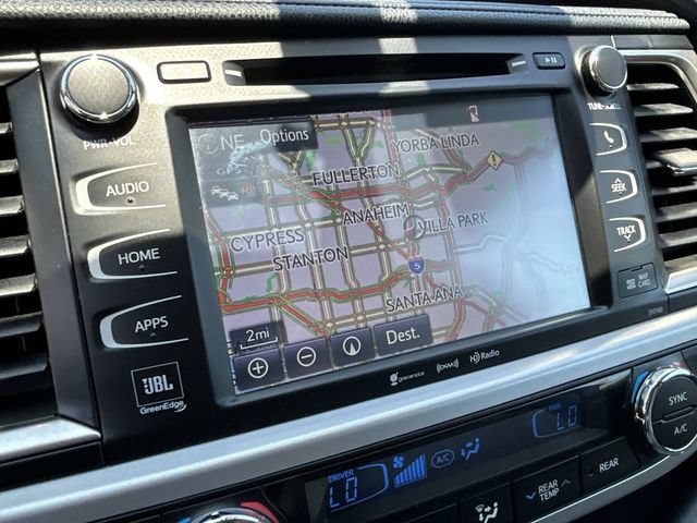 Used 2016 Toyota Highlander Limited Platinum FWD image 26