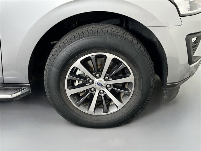 Used 2021 Ford Expedition Max XLT image 39