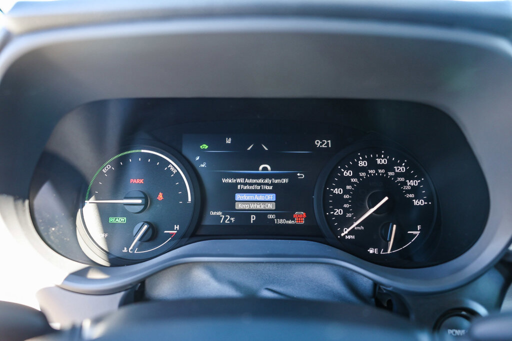 Certified 2026 Toyota Sienna LE image 15