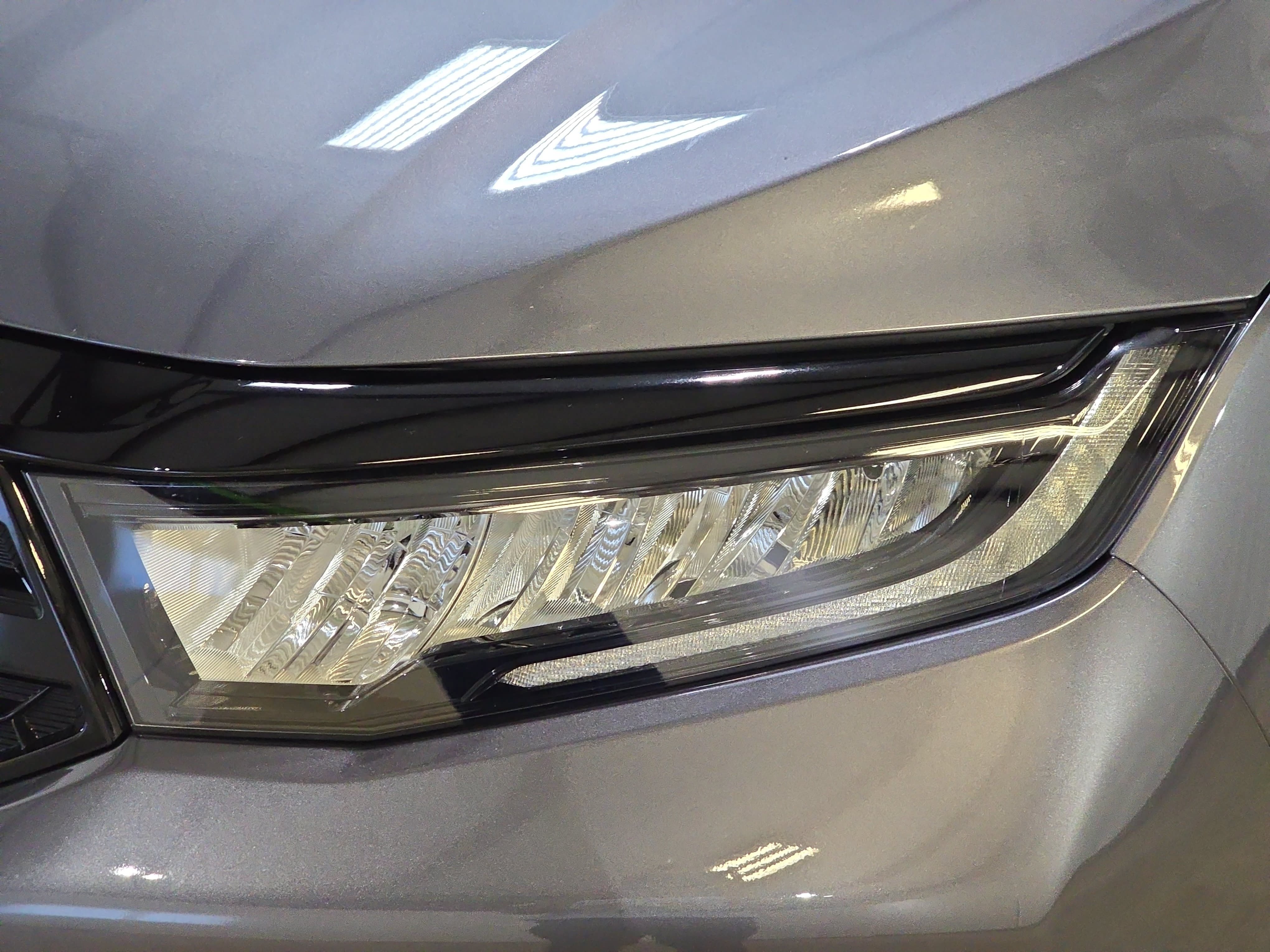 Certified 2025 Honda Odyssey Elite image 30