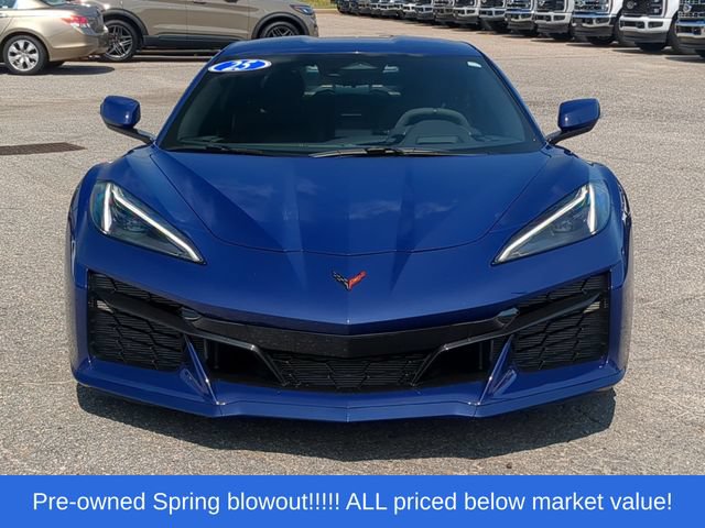 Used 2025 Chevrolet Corvette Z06 RWD image 16