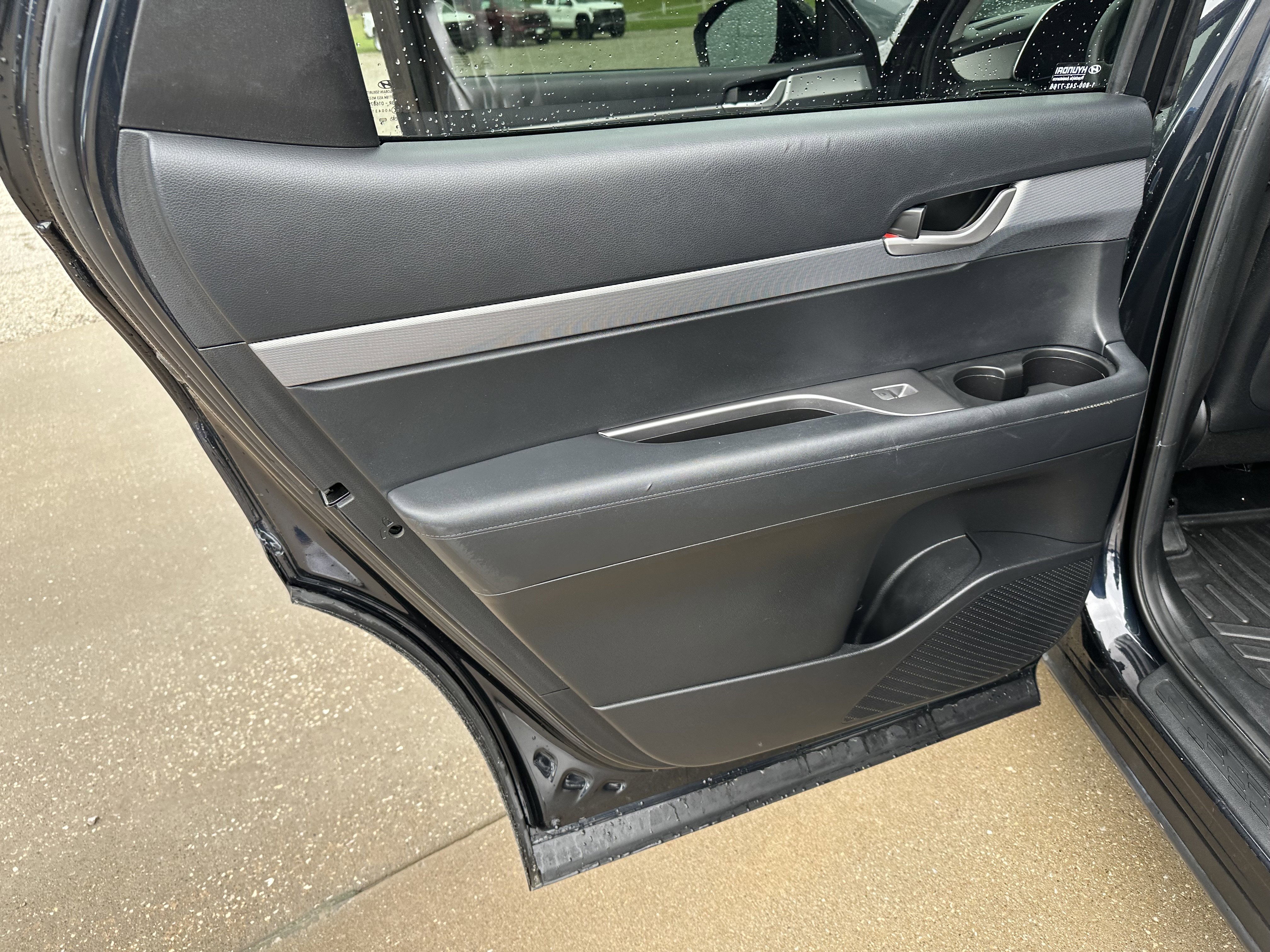 Used 2022 Hyundai Palisade SE w/ Cargo Package FWD image 20