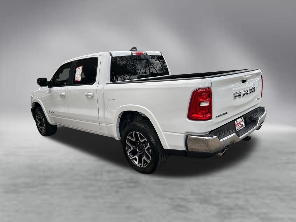 Used 2026 RAM 1500 Laramie AWD/4WD image 4