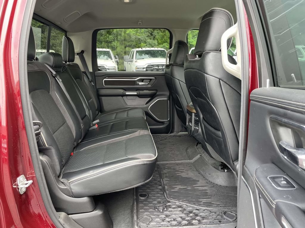 Used 2022 RAM 1500 Laramie AWD/4WD image 18