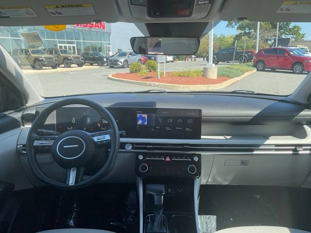 Used 2025 Hyundai Tucson SEL AWD/4WD image 16