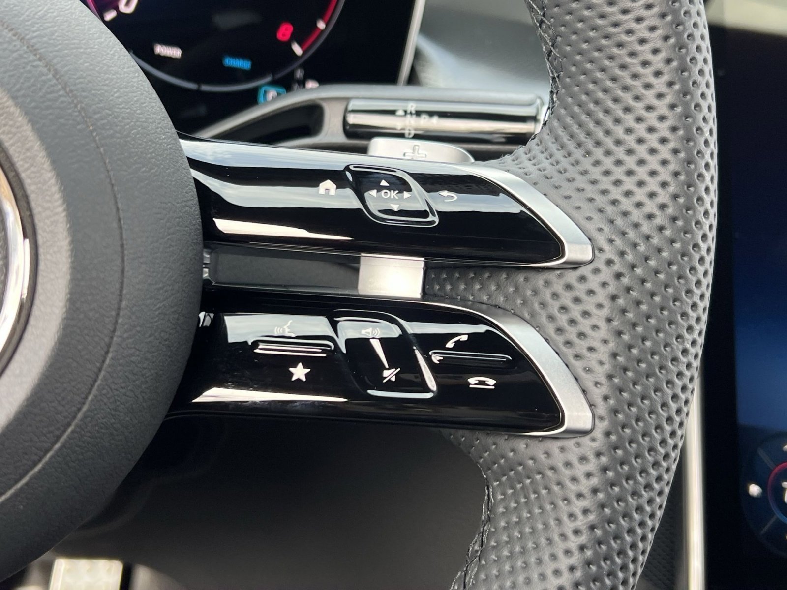 New 2026 Mercedes-Benz GLC 300 4MATIC image 29