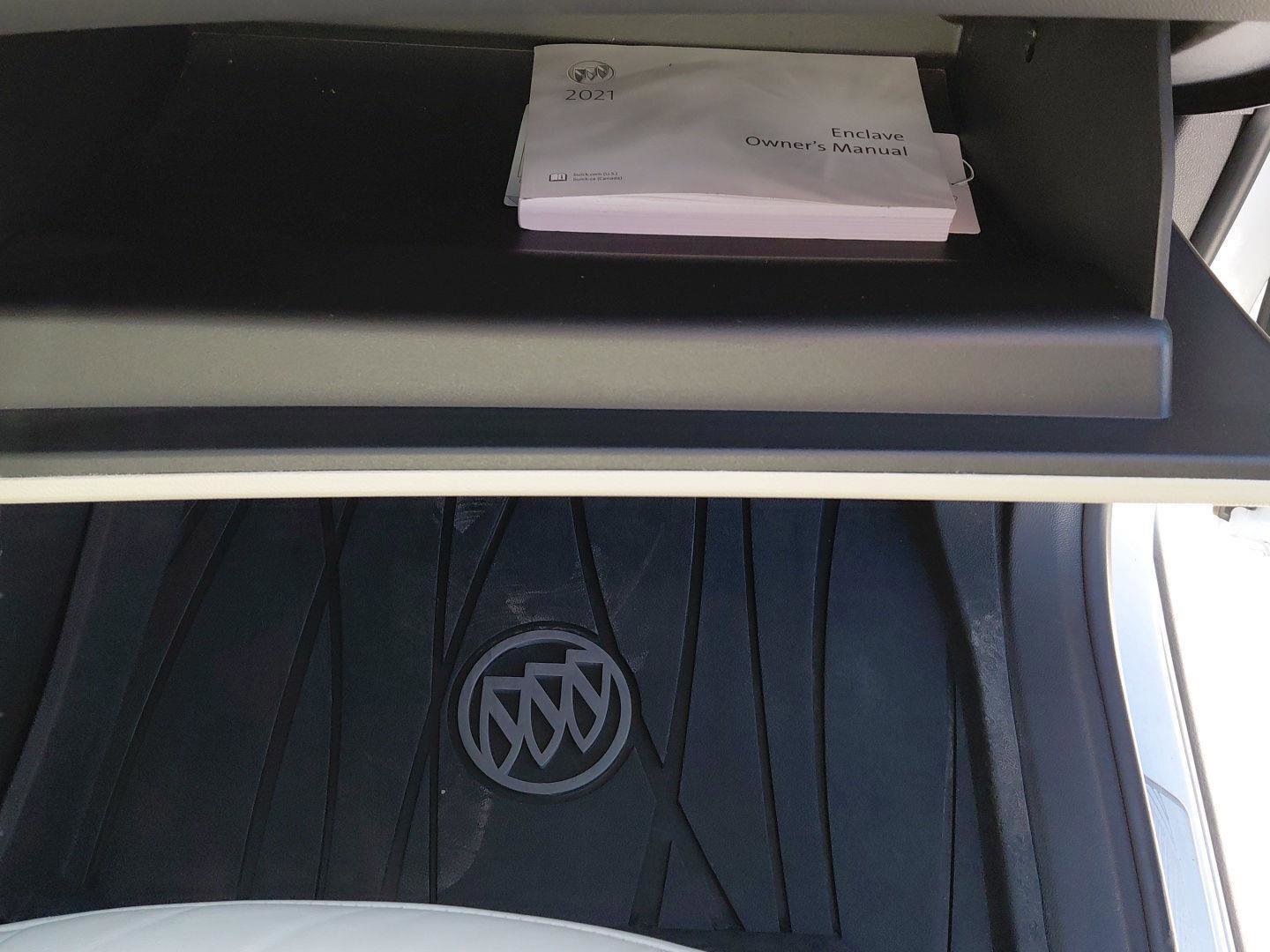 Used 2021 Buick Enclave Premium w/ Sun and Sites Package image 12