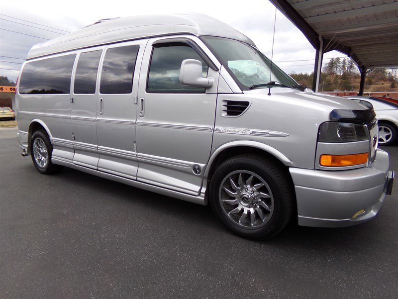 Used 2013 GMC Savana 2500 Extended image 7