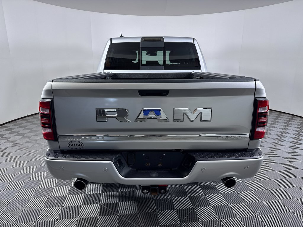 Used 2017 RAM 1500 Limited AWD/4WD image 11