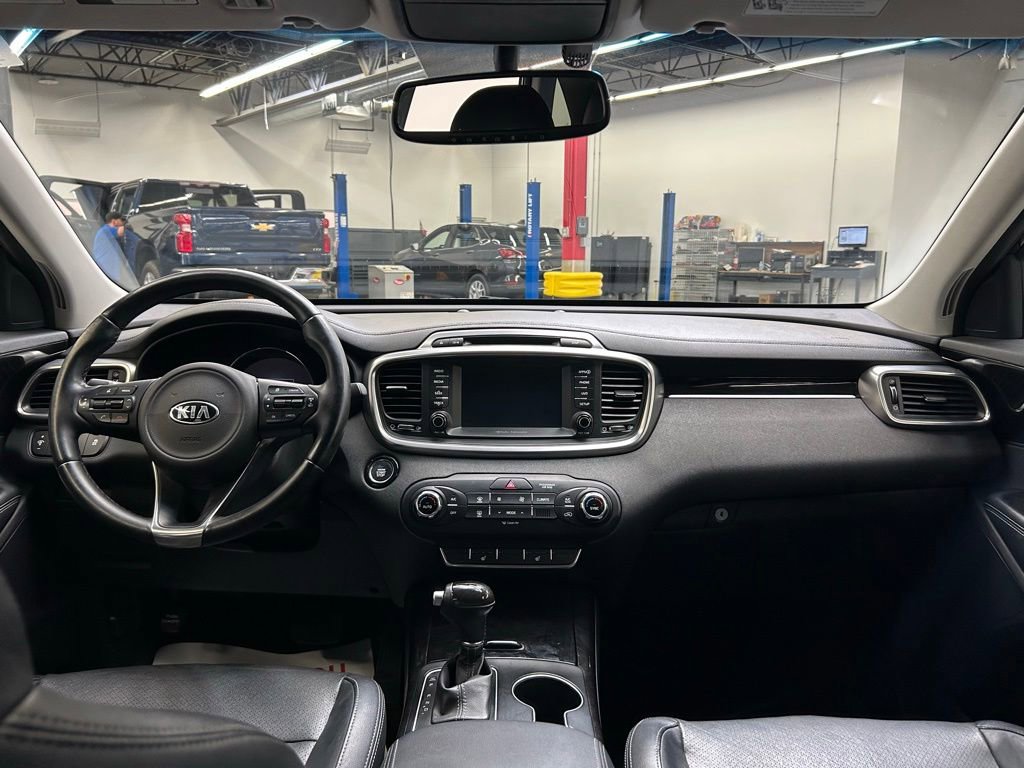 Used 2018 Kia Sorento EX FWD image 17