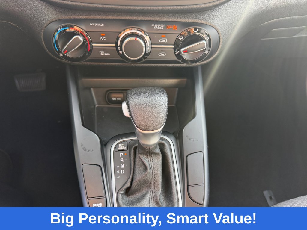 Used 2024 Kia Soul LX w/ Option Group 015 FWD image 11
