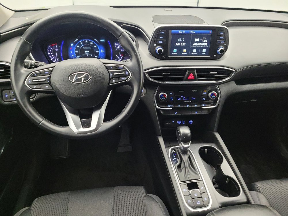 Used 2020 Hyundai Santa Fe SEL w/ Convenience Package image 22