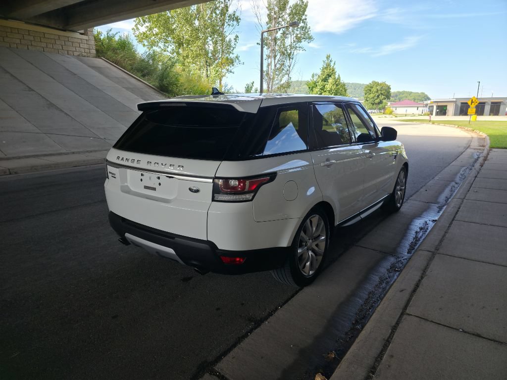 Used 2016 Land Rover Range Rover Sport HSE AWD/4WD image 8