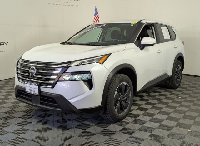 Used 2024 Nissan Rogue SV image 26