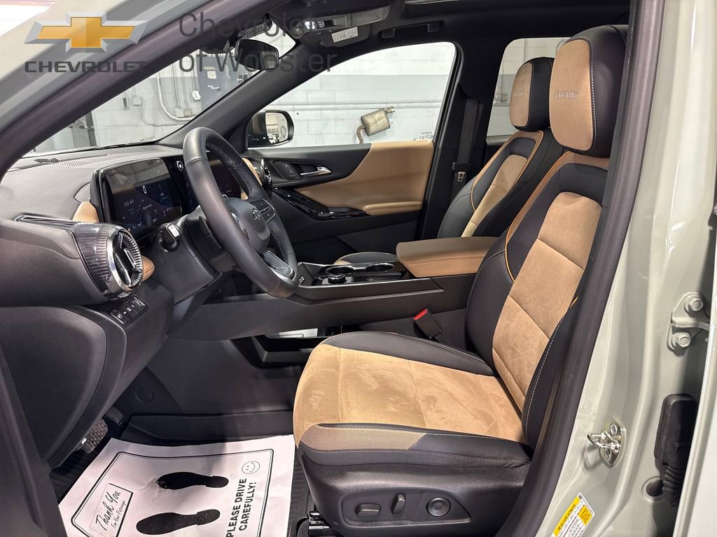 Used 2025 Chevrolet Equinox ACTIV image 25