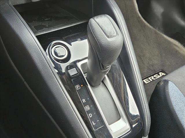 Used 2024 Nissan Versa SV FWD image 12