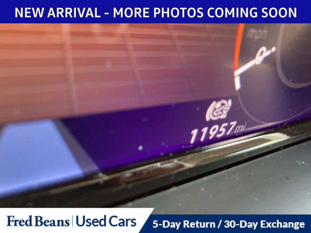 Used 2025 Volkswagen Atlas Peak Edition SE AWD/4WD image 15
