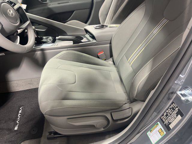New 2026 Hyundai Elantra Sport w/ Cargo Package image 7