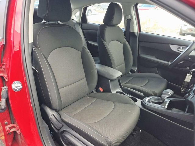Used 2024 Kia Forte LXS image 12
