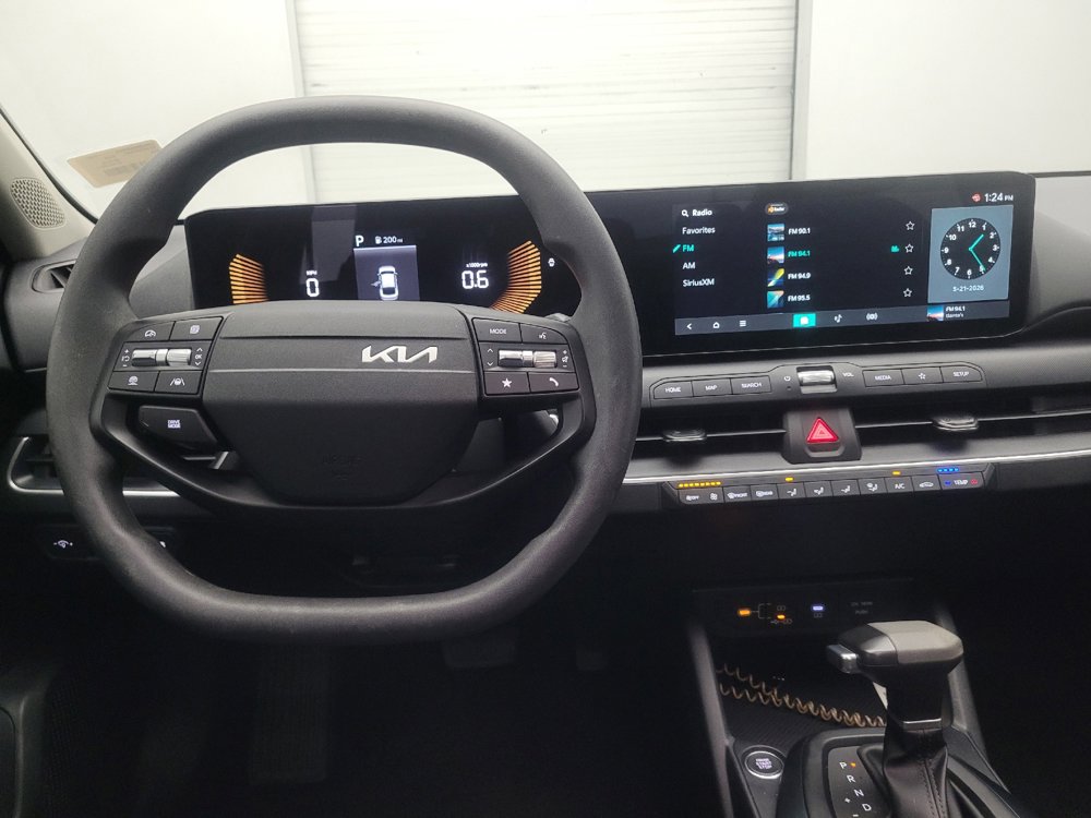 Used 2025 Kia K4 FWD image 22