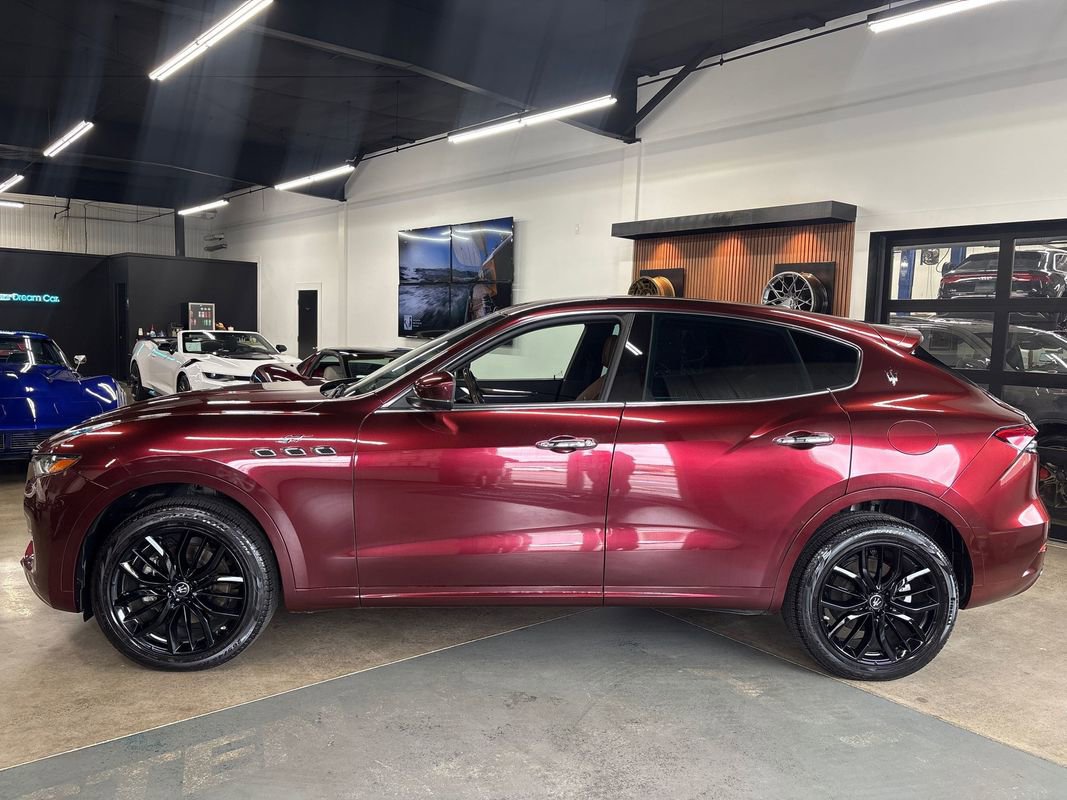 Used 2022 Maserati Levante GT image 4