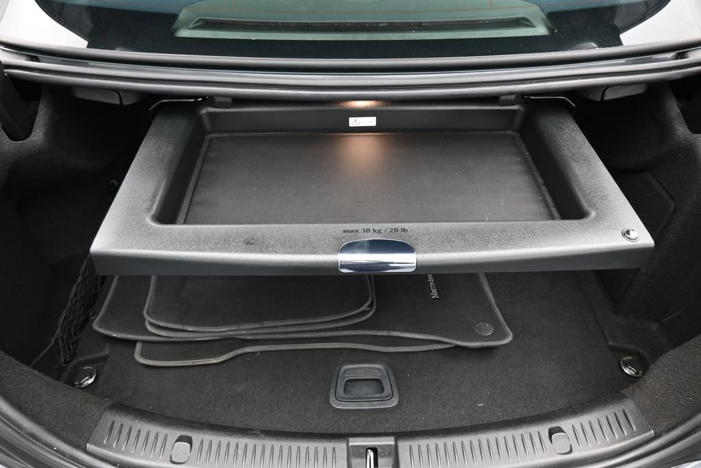 Used 2019 Mercedes-Benz E 300 image 39