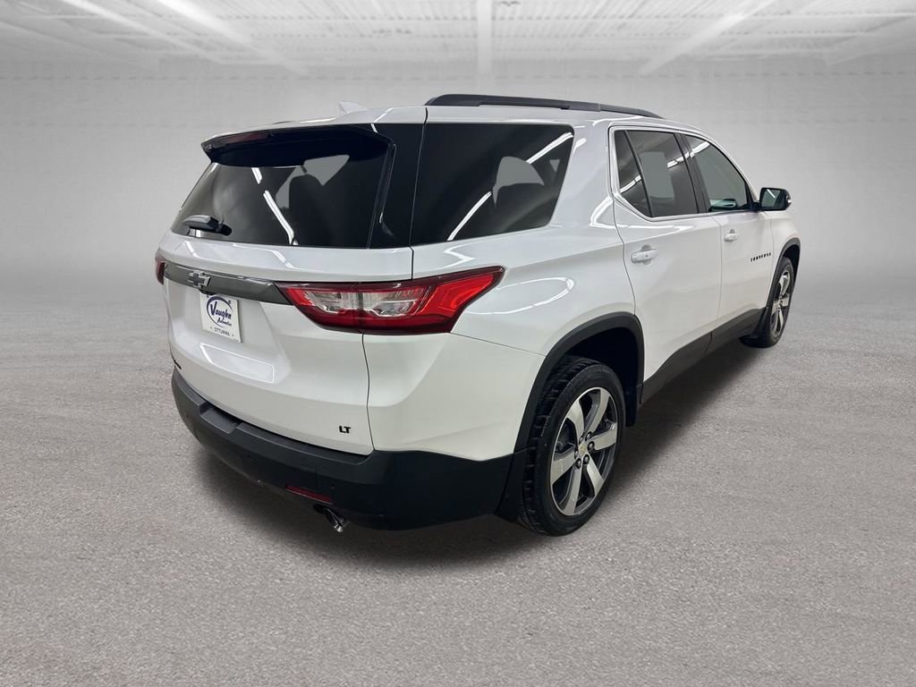 Used 2020 Chevrolet Traverse LT w/ LT Premium Package AWD/4WD image 13