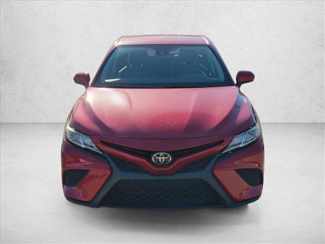 Used 2019 Toyota Camry SE FWD image 2