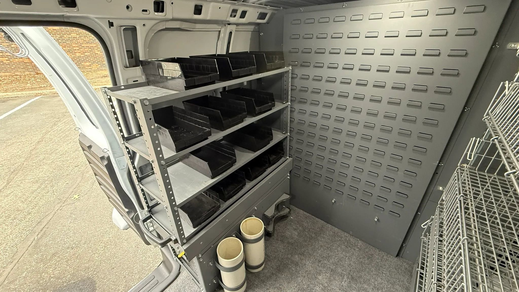 Used 2021 Chevrolet Express 2500 image 39