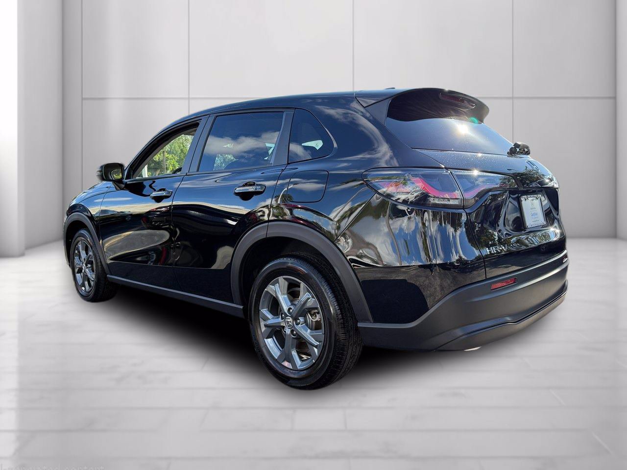 Certified 2026 Honda HR-V LX image 9