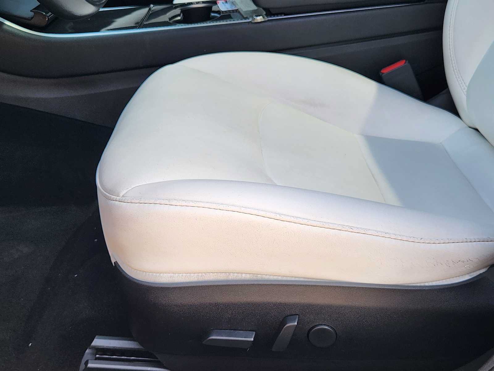 Used 2018 Tesla Model 3 Mid Range RWD image 22