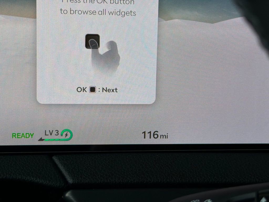 New 2026 Genesis GV60 RWD image 28