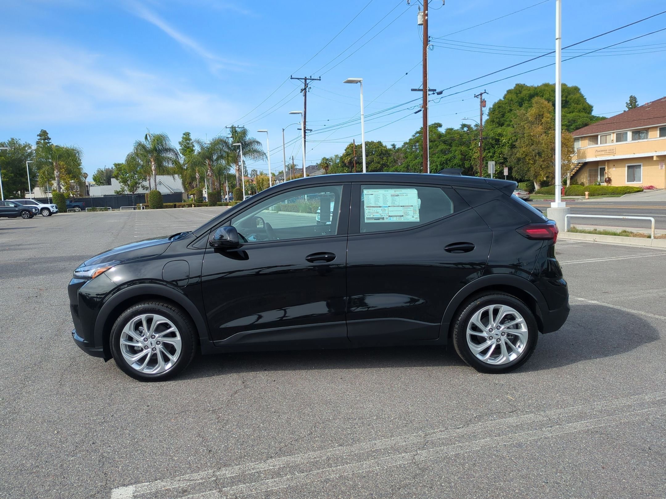 New 2027 Chevrolet Bolt LT w/ Comfort Package FWD image 2