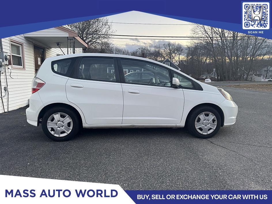 Used 2013 Honda Fit image 2